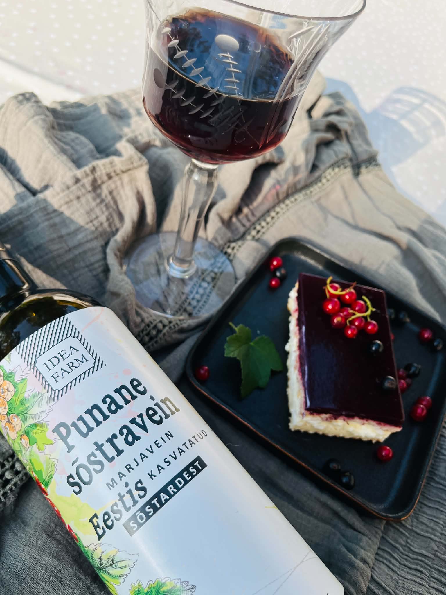Punane sõstravein 750ml 12% vol - Pilt 2
